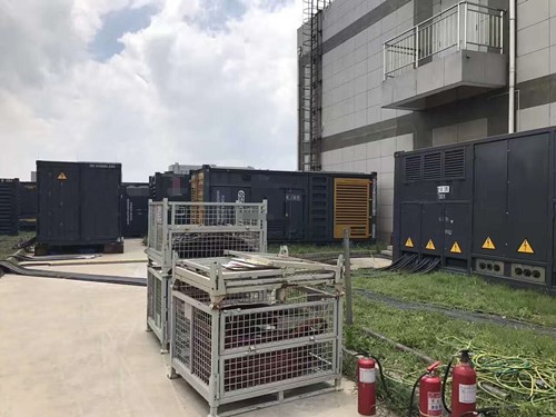 谷城除了定期检查，还有哪些方法可以及时发现接触式转速表探头的磨损？